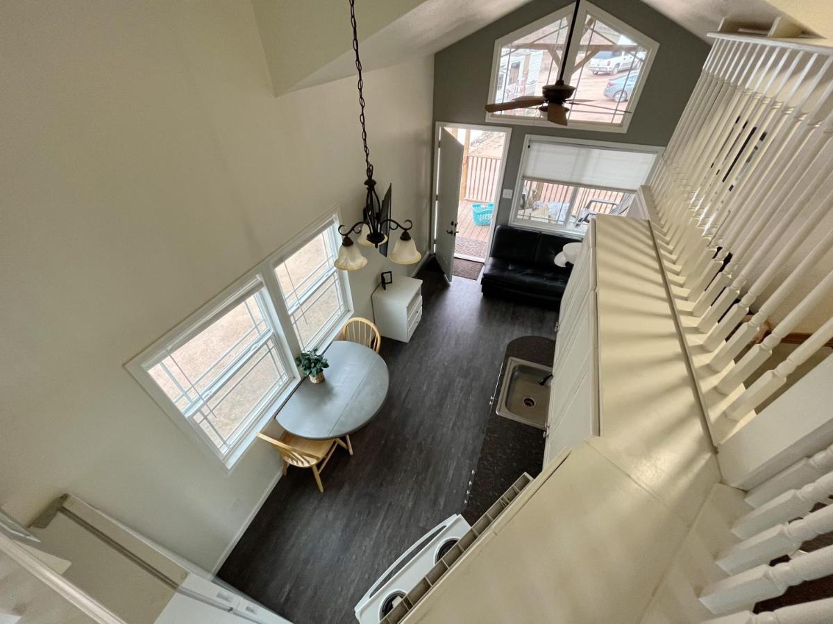 Cedar Tiny Home Woodland Park Bagian luar foto
